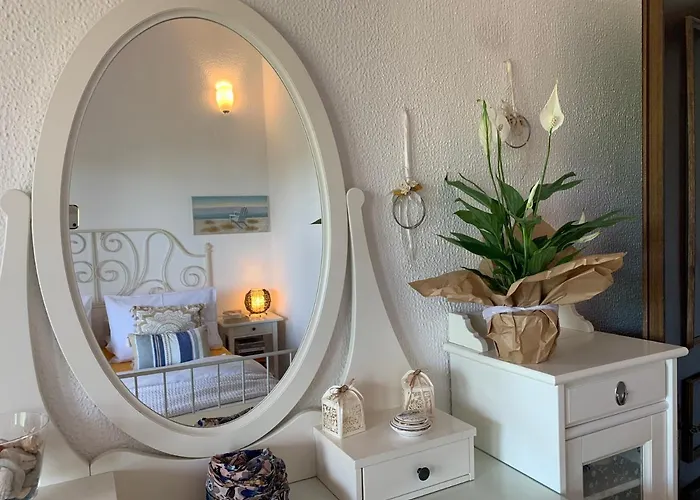 Mikiverna Seas The Day !